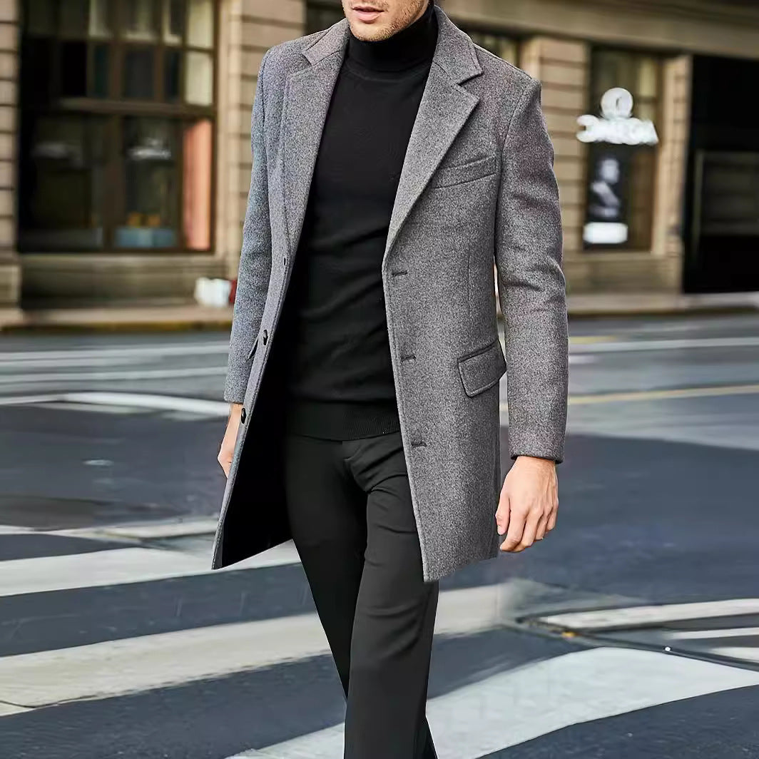 Herren Moderner Longcoat aus Wollmix mit schmalem Revers, Pattentaschen und schlanker Schnitt Nord Taschen