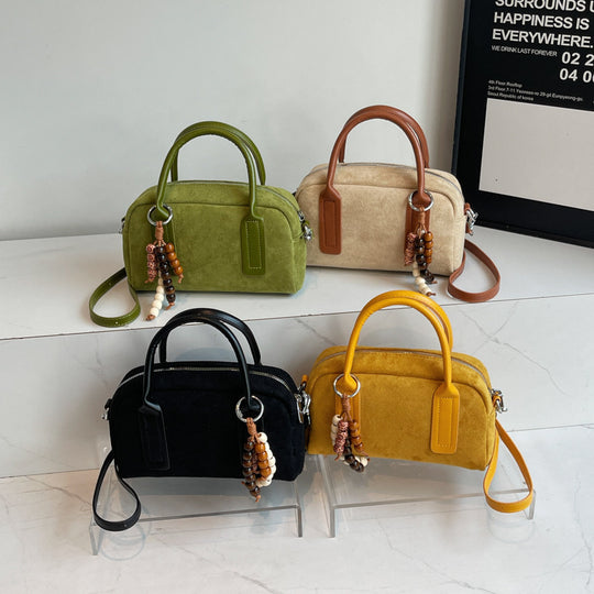Damen Vintage-inspiriertes Handtaschenmodell mit abnehmbarem Anhänger Nord Taschen