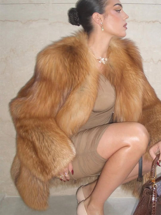 Damen Kurzer Plüsch-Fauxfur-Mantel mit kastiger Silhouette und voluminösem Schalkragen Nord Taschen