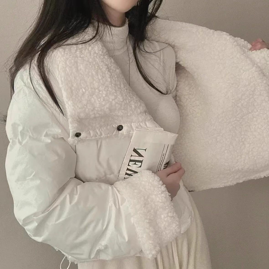 Damen nan kurze gesteppte Pufferjacke mit Teddykragen, krempelbaren Ärmeln und Tunnelzugsaum Nord Taschen