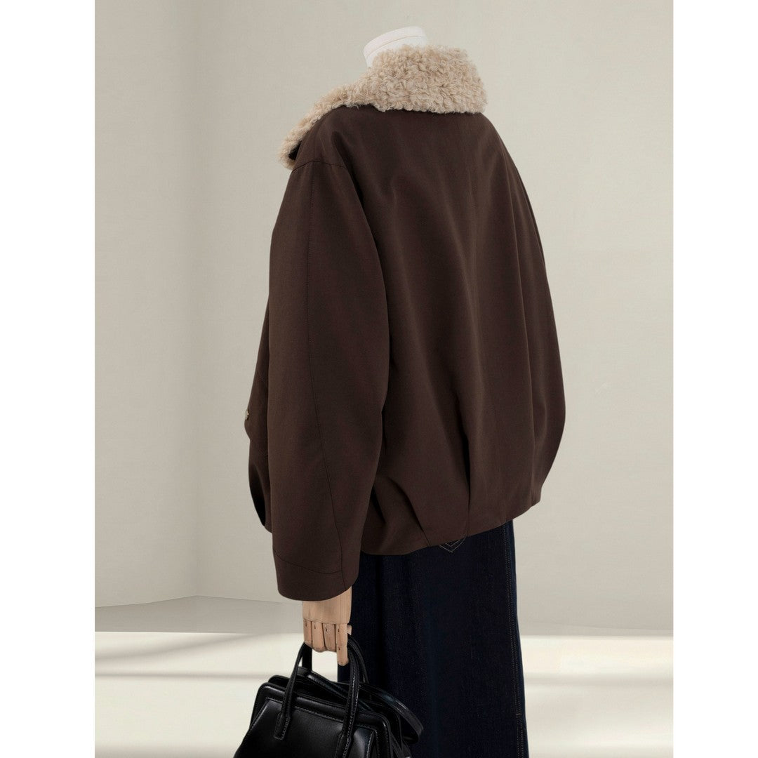 Damen Kurze Oversize-Bomberjacke mit Teddykragen und Druckknopfdetails Nord Taschen