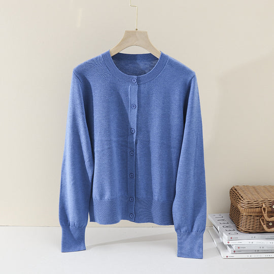 Damen Feiner Knopf-Cardigan mit Rundhalsausschnitt, schmaler Passform und Rippenabschlüssen Nord Taschen