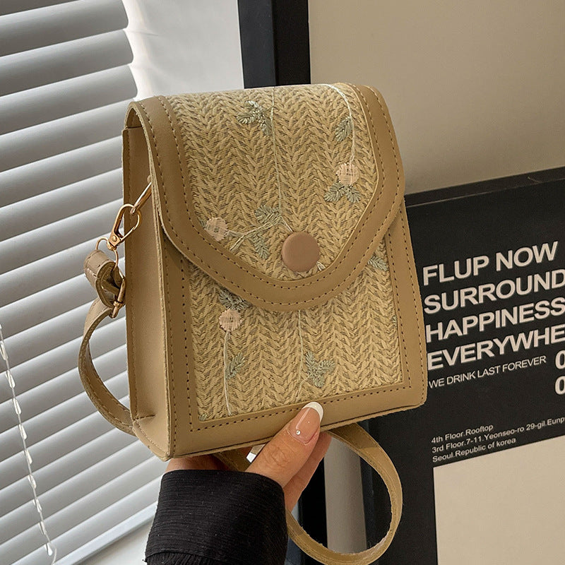 Damen Umhängetasche mit floralen Stickdetails und praktischem Klappverschluss Nord Taschen