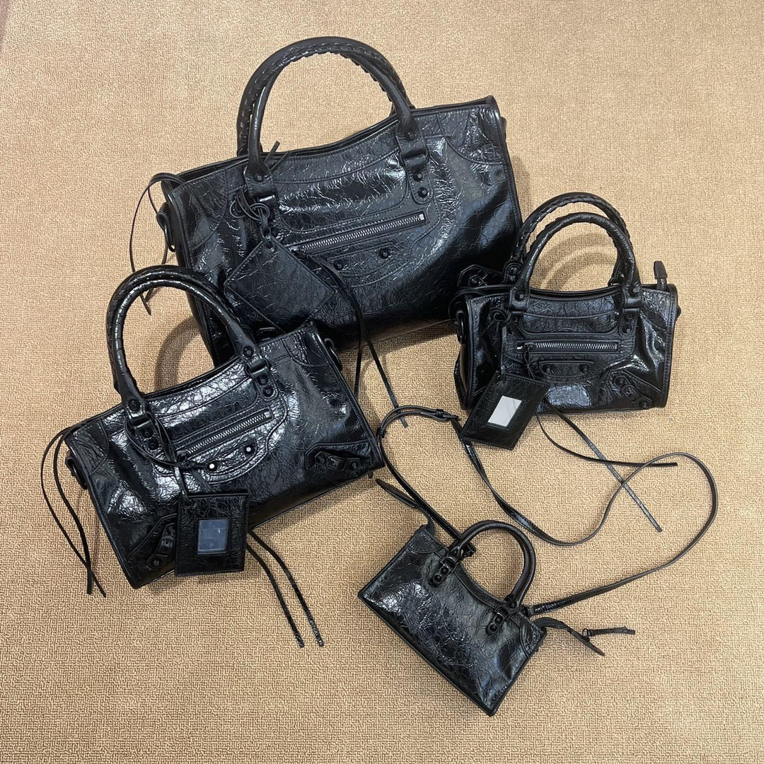 Damen Handtaschen Set aus hochwertigem Kunstleder von Nord Taschen