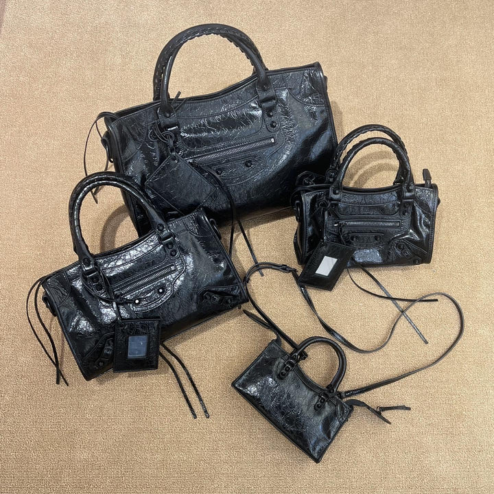 Damen Handtaschen Set aus hochwertigem Kunstleder von Nord Taschen