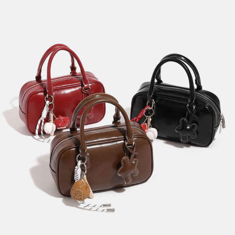 Damen Mini-Tasche mit einzigartigen Applikationen Nord Taschen