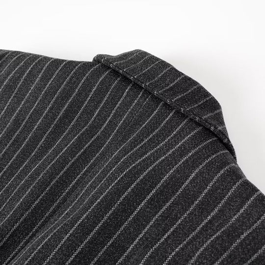 Damen Longline-Wollmixmantel mit Nadelstreifen, tailliertem Revers und Pattentaschen Nord Taschen