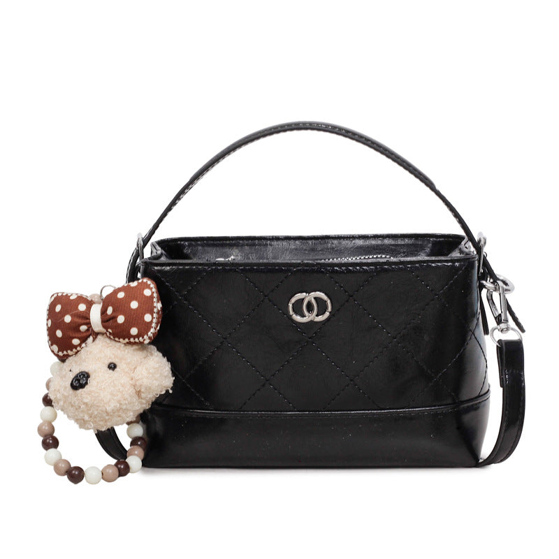 Damen modische Handtasche mit süßem Tierhäkelanhänger Nord Taschen