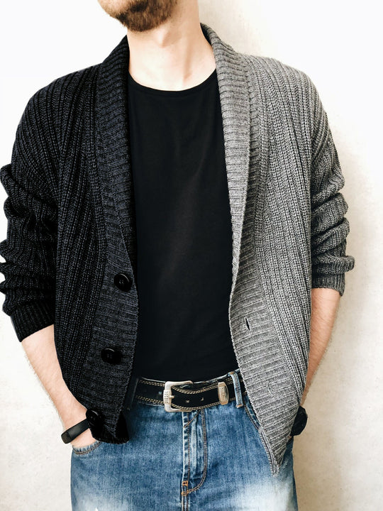 Herren Grobstrick-Cardigan mit Schalkragen, Rippstruktur und markanten Knöpfen Nord Taschen