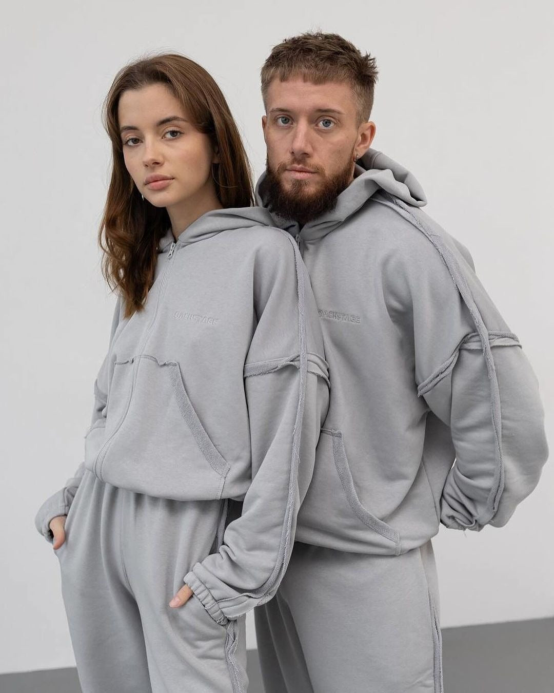 Unisex Oversize Hoodie-Set aus weichem Fleece mit Reißverschluss und Jogginghose Nord Taschen