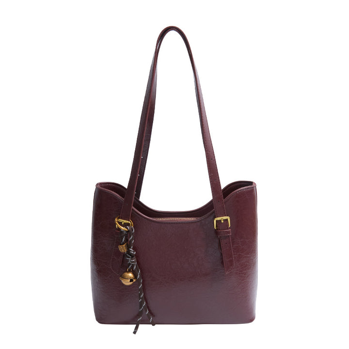 Damen elegante Umhängetasche mit charmantem Anhänger Nord Taschen