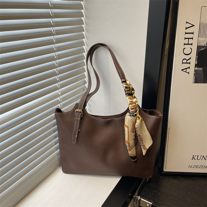 Damen elegante Tragetasche mit modischem Schal-Akzent Nord Taschen