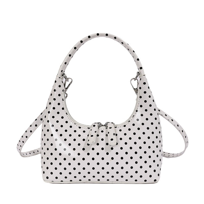 Damen Hobo-Tasche aus glänzendem Kunstleder mit verspieltem Punktedesign Nord Taschen