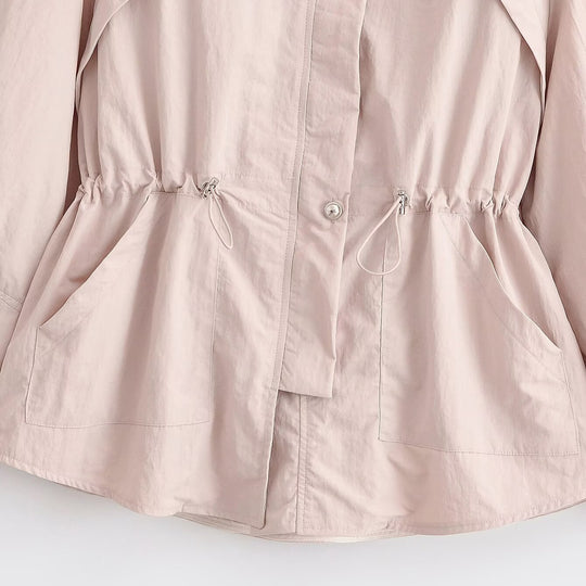 Damen Leichte taillierende Übergangsjacke mit Tunnelzug Ballonärmeln und Stehkragen Nord Taschen