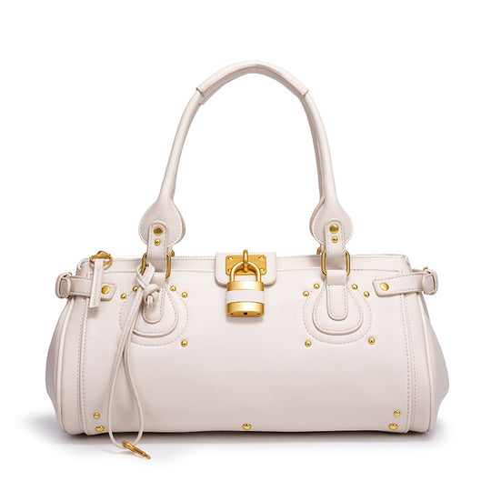 Damen Handtasche mit hochwertigem Leder und goldenen Akzenten Nord Taschen