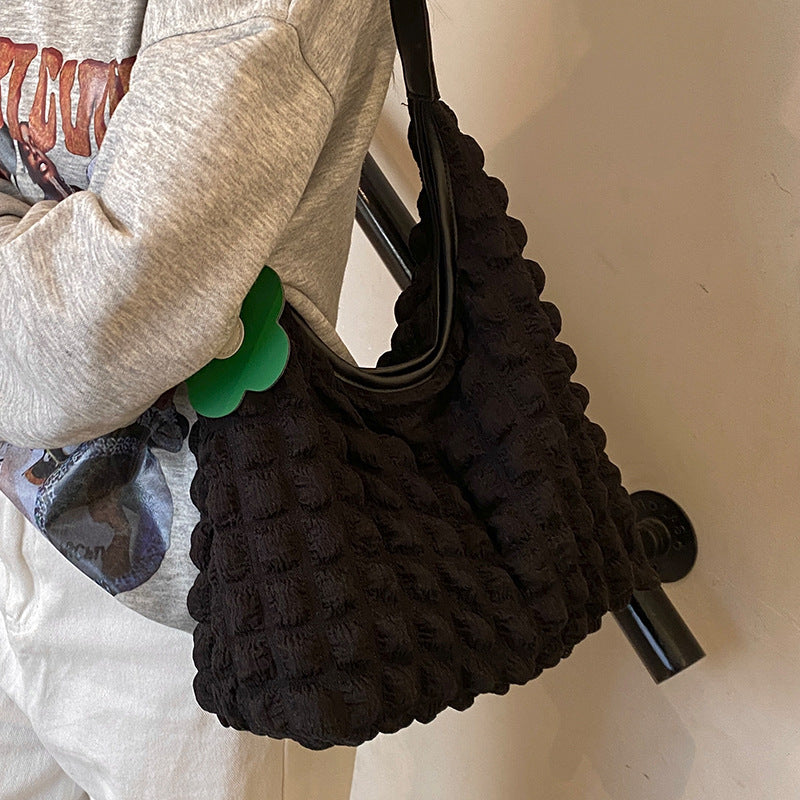 Damen Hobo-Tasche aus strukturiertem Material mit praktischen Fächern Nord Taschen