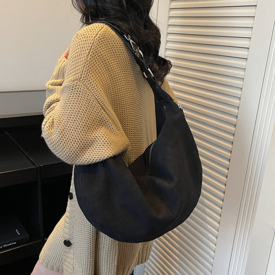 Damen lässige Hobo-Tasche aus weichem Veloursleder mit praktischen Fächern Nord Taschen