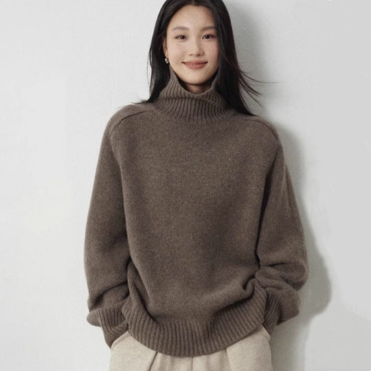 Damen Rollkragenpullover aus feinem Wollmix mit geradem Schnitt und breitem Rippkragen Nord Taschen