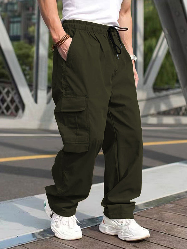 Herren Cargo-Hose mit vielen funktionalen Taschen und lockerer Passform