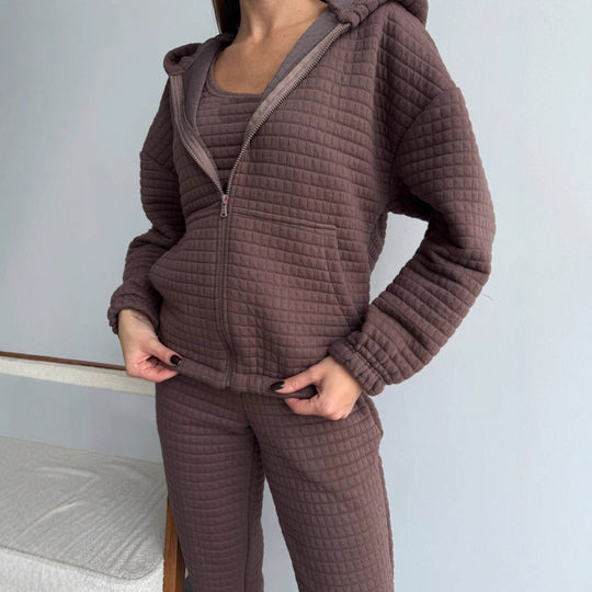Damen gesteppter Quilt-Lounge-Zweiteiler aus Soft-Fleece mit Kapuzen-Zipjacke, High-Waist-Bundhose und Bustier-Top Nord Taschen