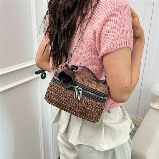 Damenhandtasche aus geflochtenem Naturmaterial mit praktischem Reißverschluss Nord Taschen