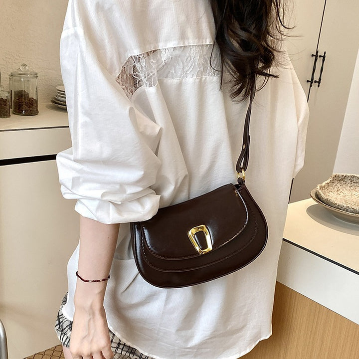 Damen Schultertasche mit elegantem Kettenverschluss und modischer Form Nord Taschen