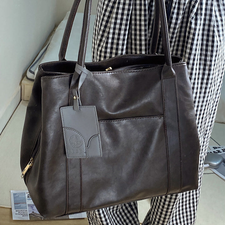Damen elegante Tragetasche mit modischen Details Nord Taschen