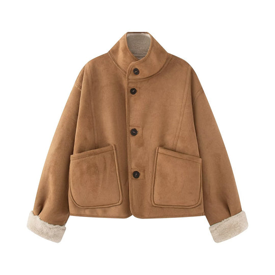 Damen Kurze Schaffelloptik-Jacke mit Stehkragen und großen aufgesetzten Taschen Nord Taschen