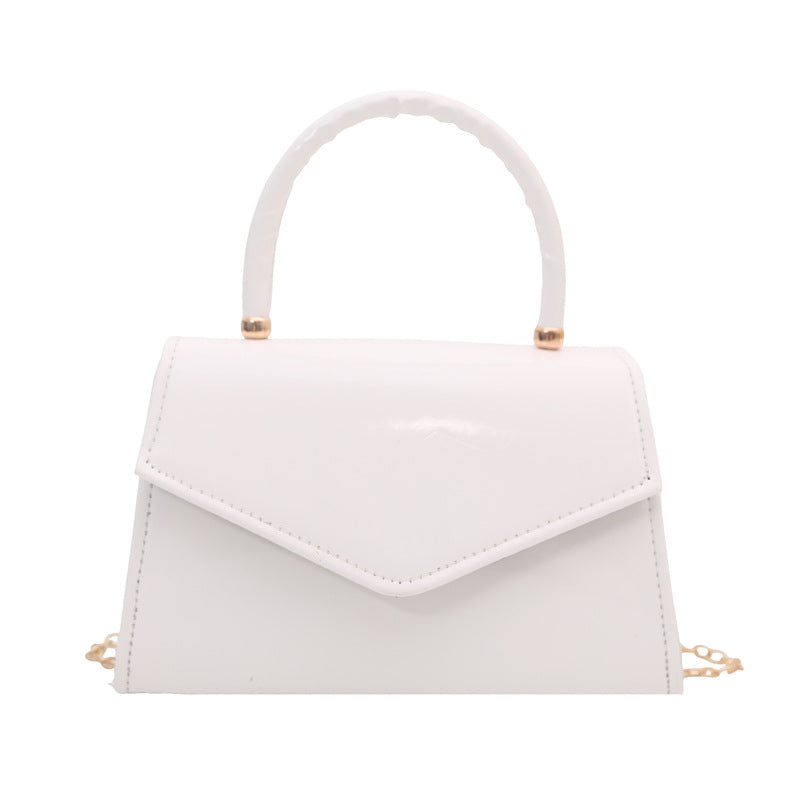 Damen elegante Handtasche im modernen Lacklederdesign Nord Taschen