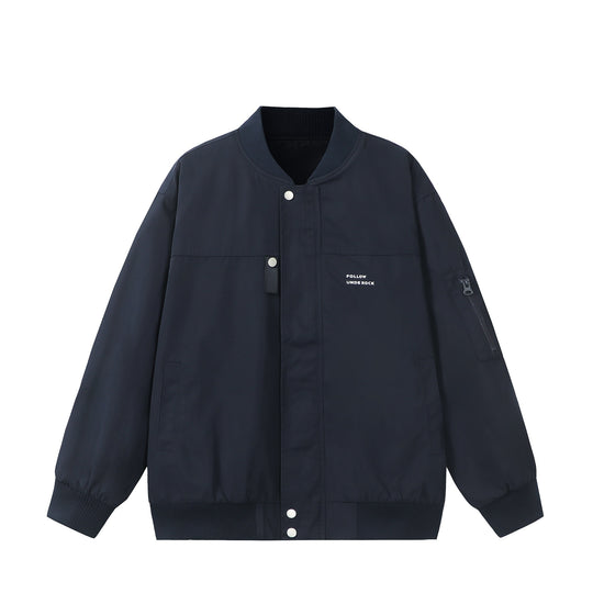 Unisex Kurz geschnittener wattierter Bomberblouson mit Reißverschluss‑Ärmeltasche und Rippbündchen Nord Taschen