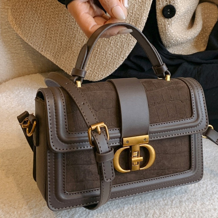 Damen elegante Handtasche mit Krokodilprägung und goldenen Akzenten Nord Taschen