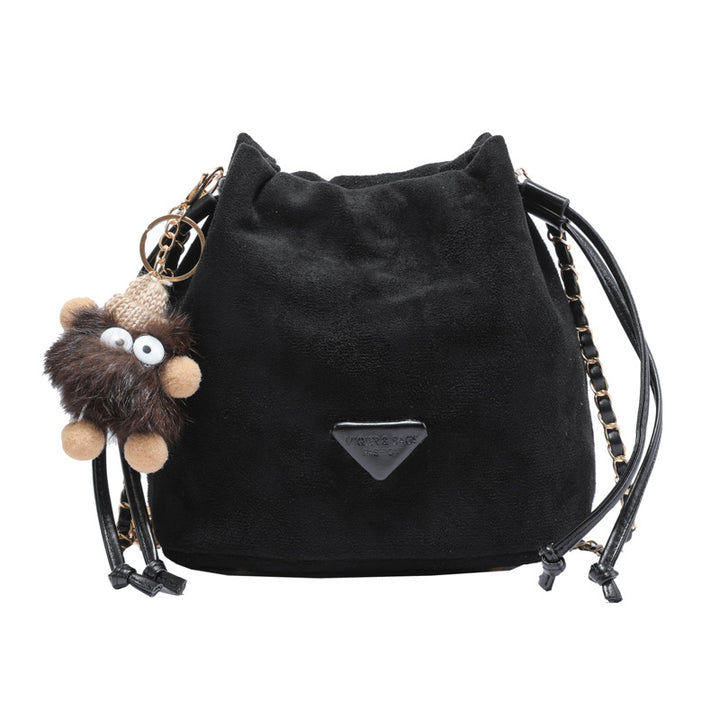 Damen Damen Umhängetasche aus hochwertigem Wildleder mit elegantem Kettengriff Nord Taschen