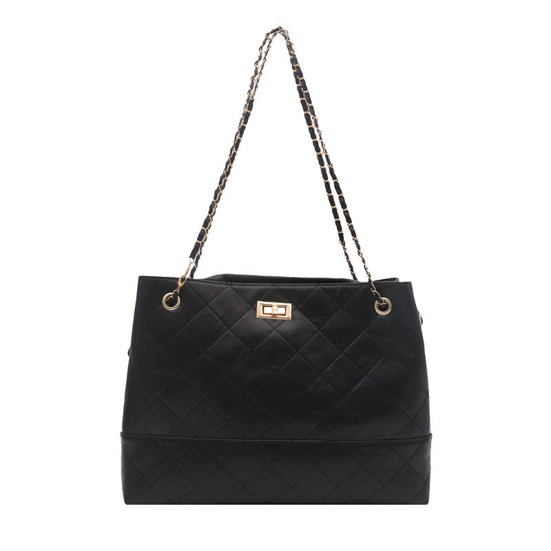Damen elegante gesteppte Handtasche mit stylischem Kettenhenkel Nord Taschen