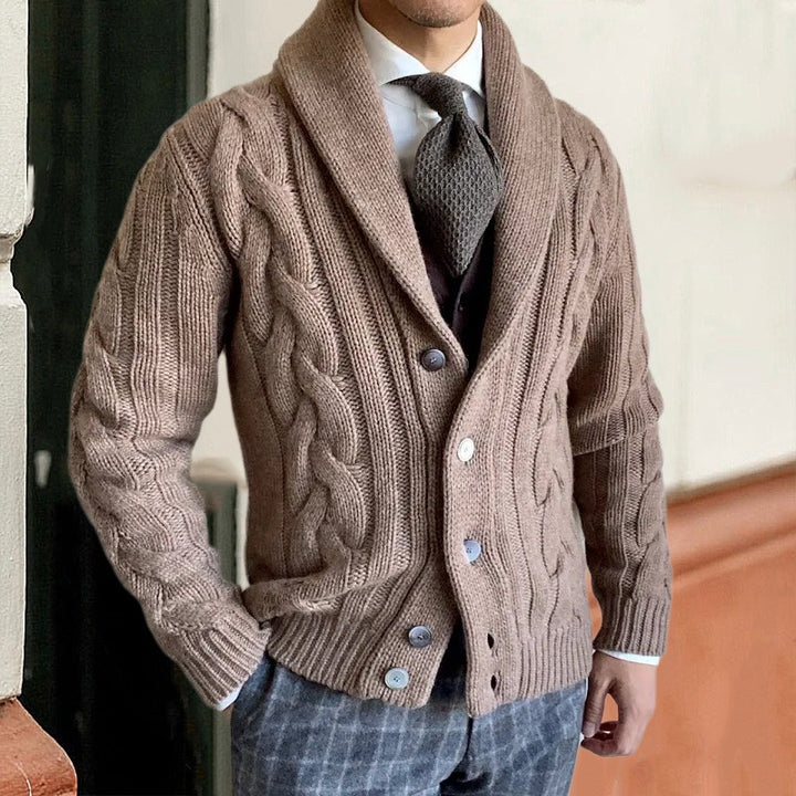 Warme Zopfmuster Strickjacke