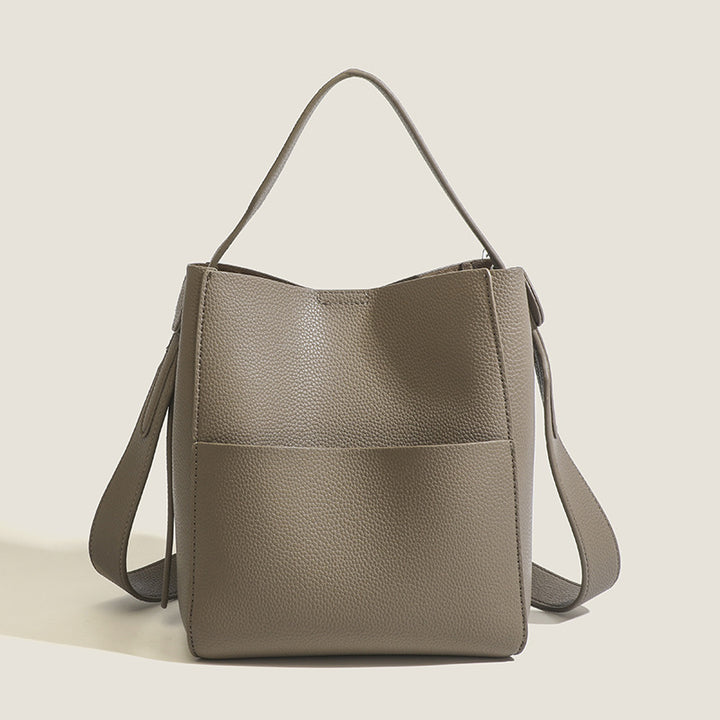 Damen Hobo-Tasche aus hochwertigem Kunstleder mit praktischem Innenfach Nord Taschen