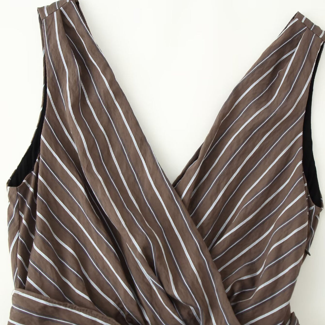 Damen Ärmelloser Wickel-Jumpsuit mit weitem Bein und Taillengürtel Nord Taschen
