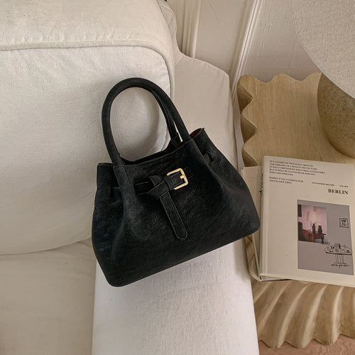 Damen modische Handtasche mit abnehmbarem Plüschanhänger Nord Taschen