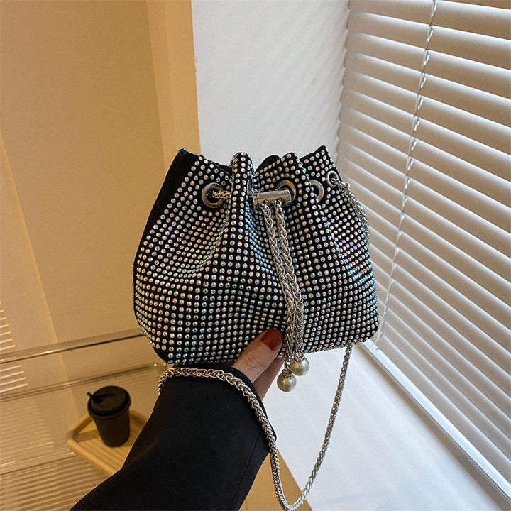 Damen Glamouröse Beuteltasche mit Strassverzierungen Nord Taschen
