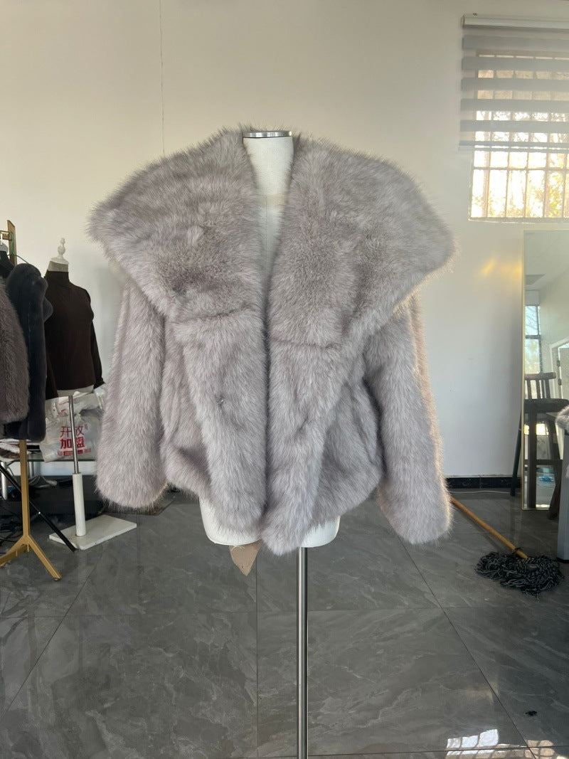Damen Kurzbolero im Boxy-Cut aus veganem Shaggy-Kunstpelz mit XXL-Schalkragen Nord Taschen