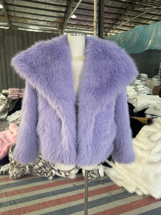 Damen Kurzbolero im Boxy-Cut aus veganem Shaggy-Kunstpelz mit XXL-Schalkragen Nord Taschen