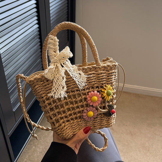Damen handgefertigte Basttasche mit buntem Floraldesign Nord Taschen