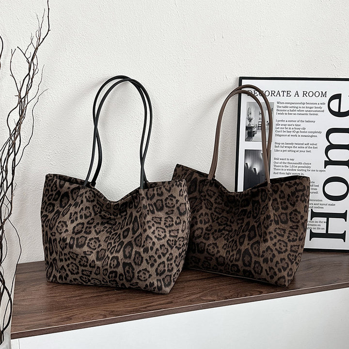 Damen Shopper Tasche aus luxuriösem Wildleder mit Leopardenmuster Nord Taschen