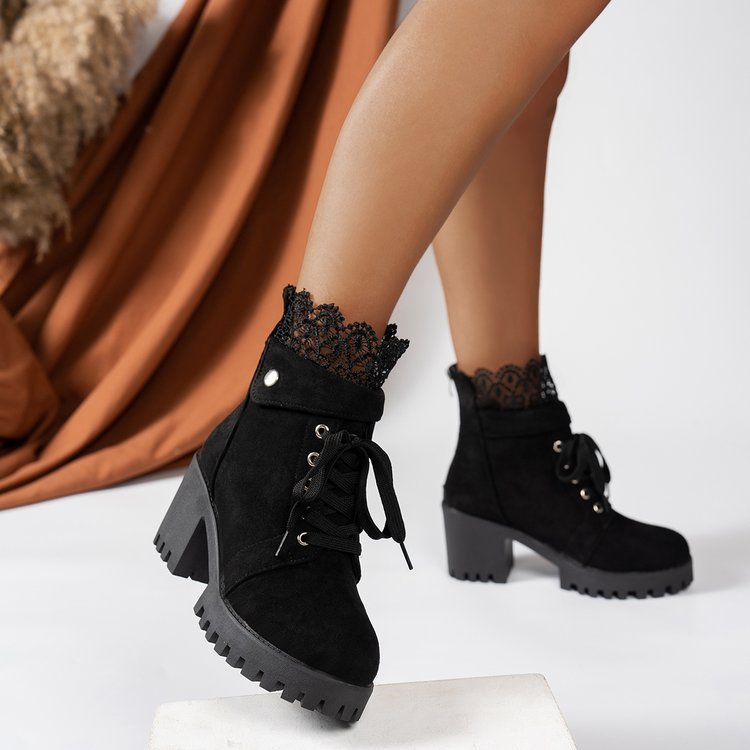 Damen Hochformat Stiefeletten mit eleganter Spitze und rutschfester Sohle