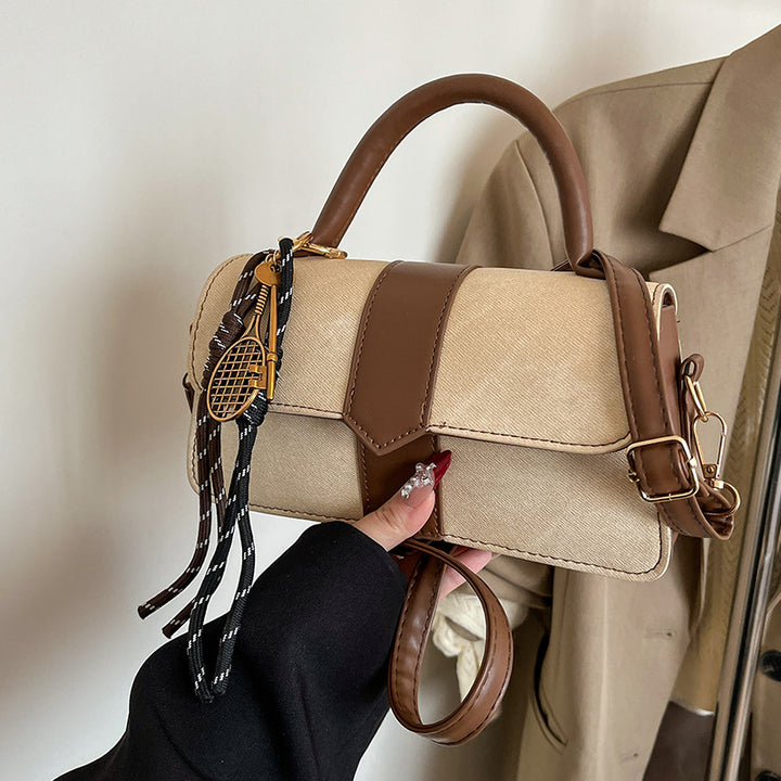 Damen modische Umhängetasche mit satiniertem Finish Nord Taschen