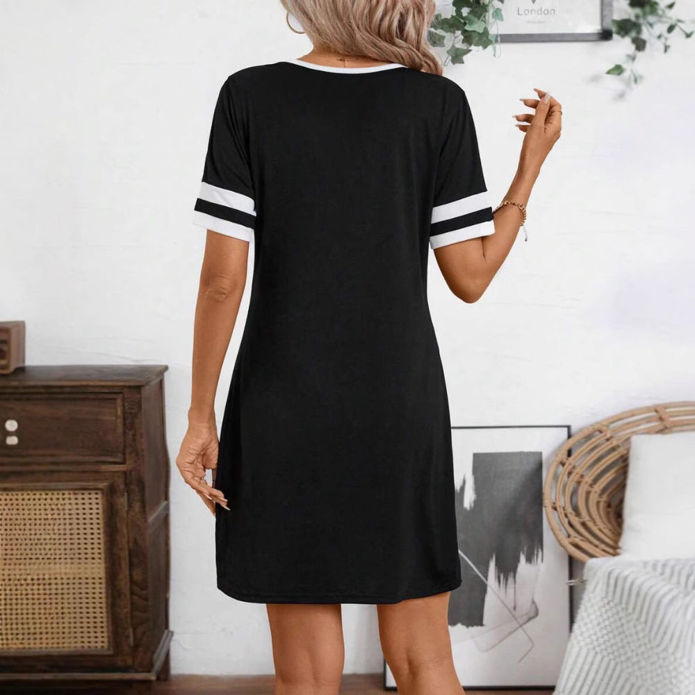 Damen sportliches Freizeitkleid mit Reißverschluss und kontrastierenden Ärmeln