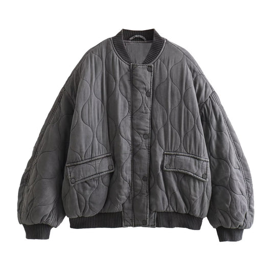 Damen Stepp-Bomberjacke mit Oversize-Silhouette, gerippten Bündchen und Pattentaschen Nord Taschen