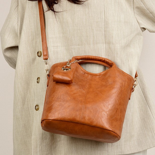 Damen stilvolle Handtasche mit praktischen Fächern Nord Taschen