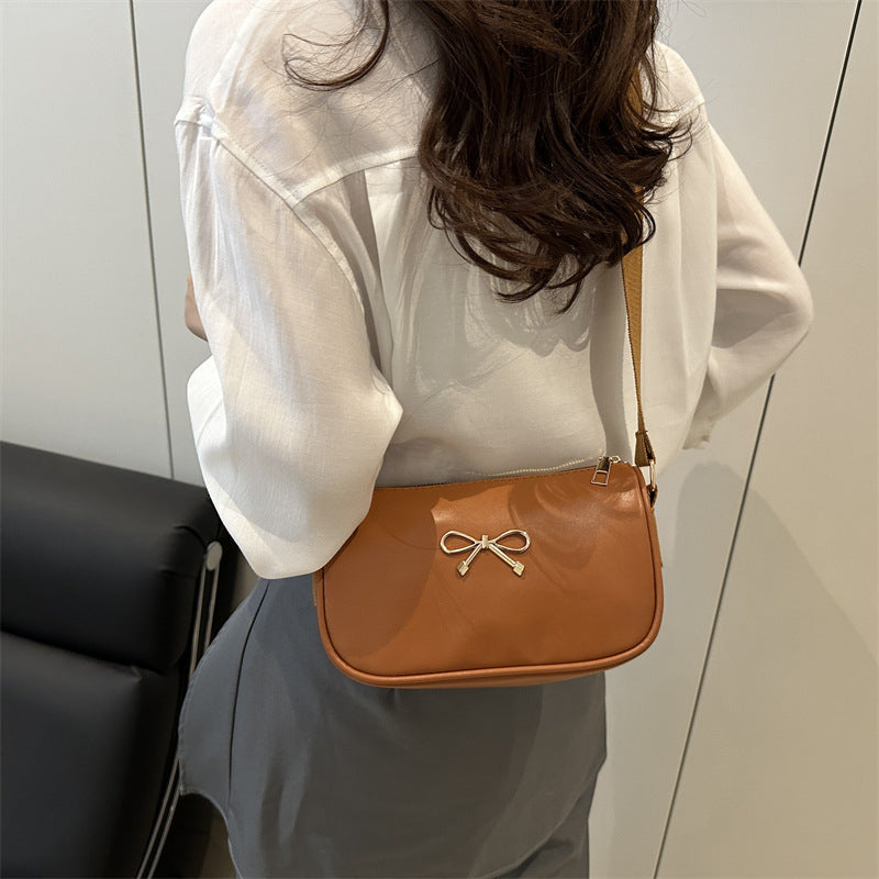 Damen modische Umhängetasche mit elegantem Schleifenakzent Nord Taschen