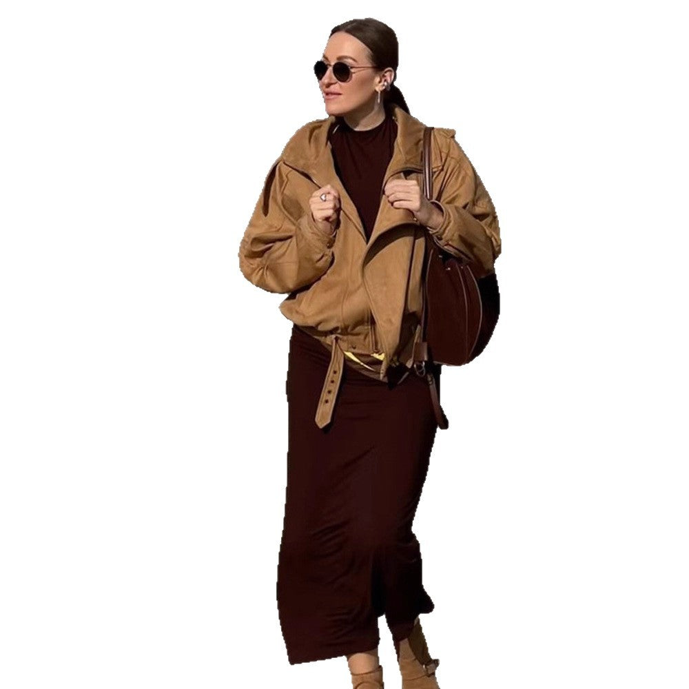 Damen Oversize Veloursleder-Jacke im Bomberstil mit Schulterklappen und taillierbarem Bund Nord Taschen