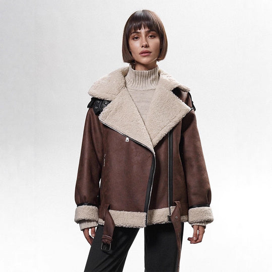 Damen Oversized Bikerjacke mit Teddyfell-Futter und verstellbaren Gürteln Nord Taschen